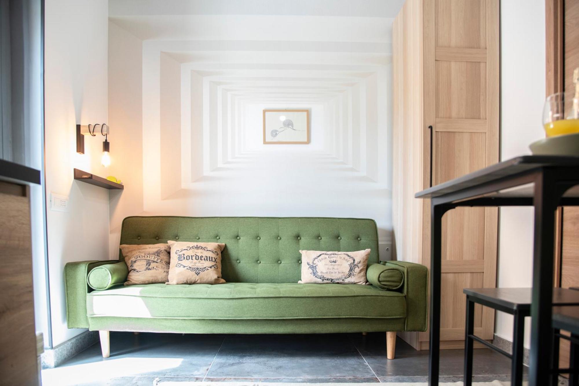 Vatican Boutique Apartment With St Peters Dome View Рим Екстериор снимка