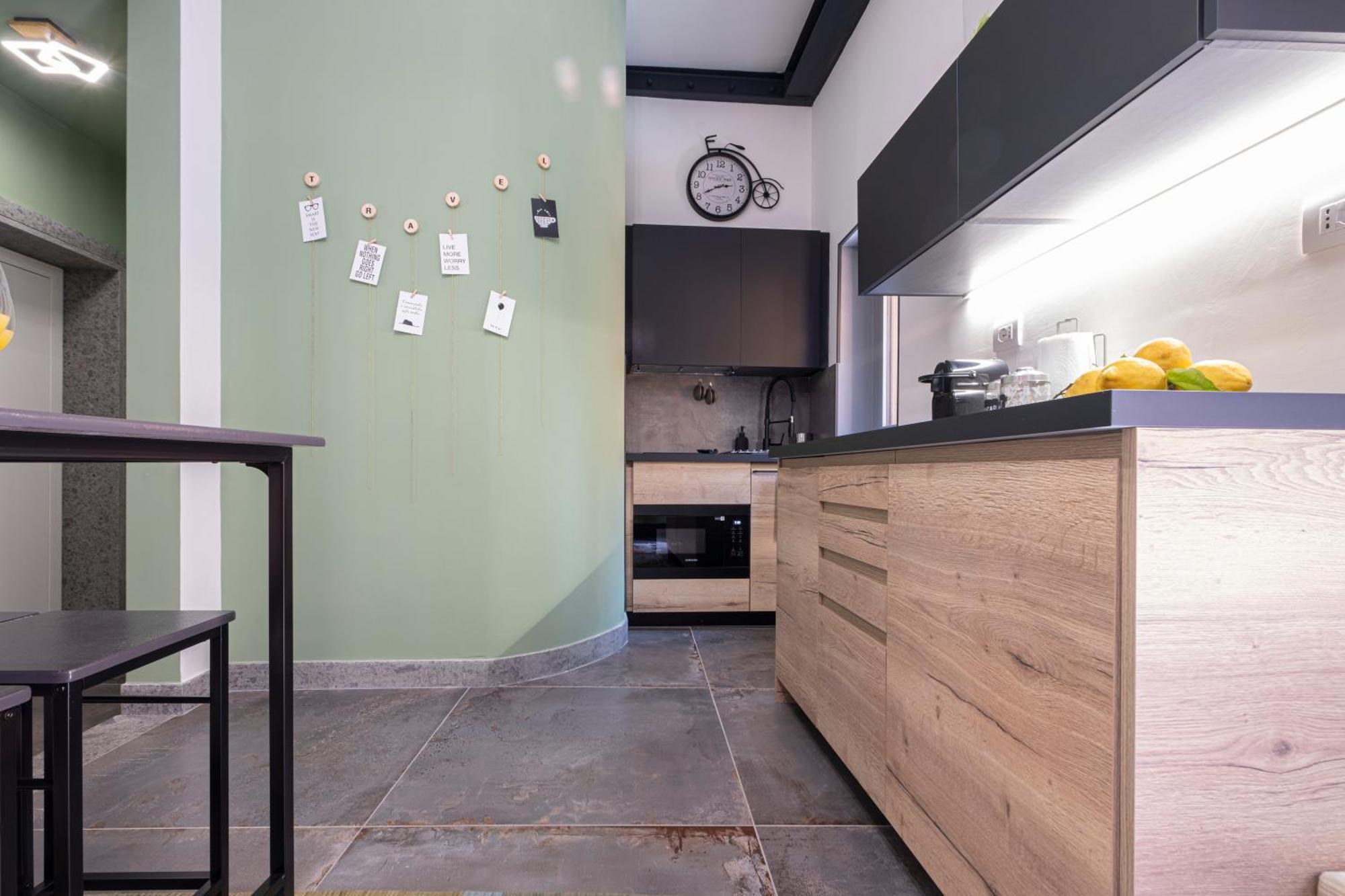 Vatican Boutique Apartment With St Peters Dome View Рим Екстериор снимка