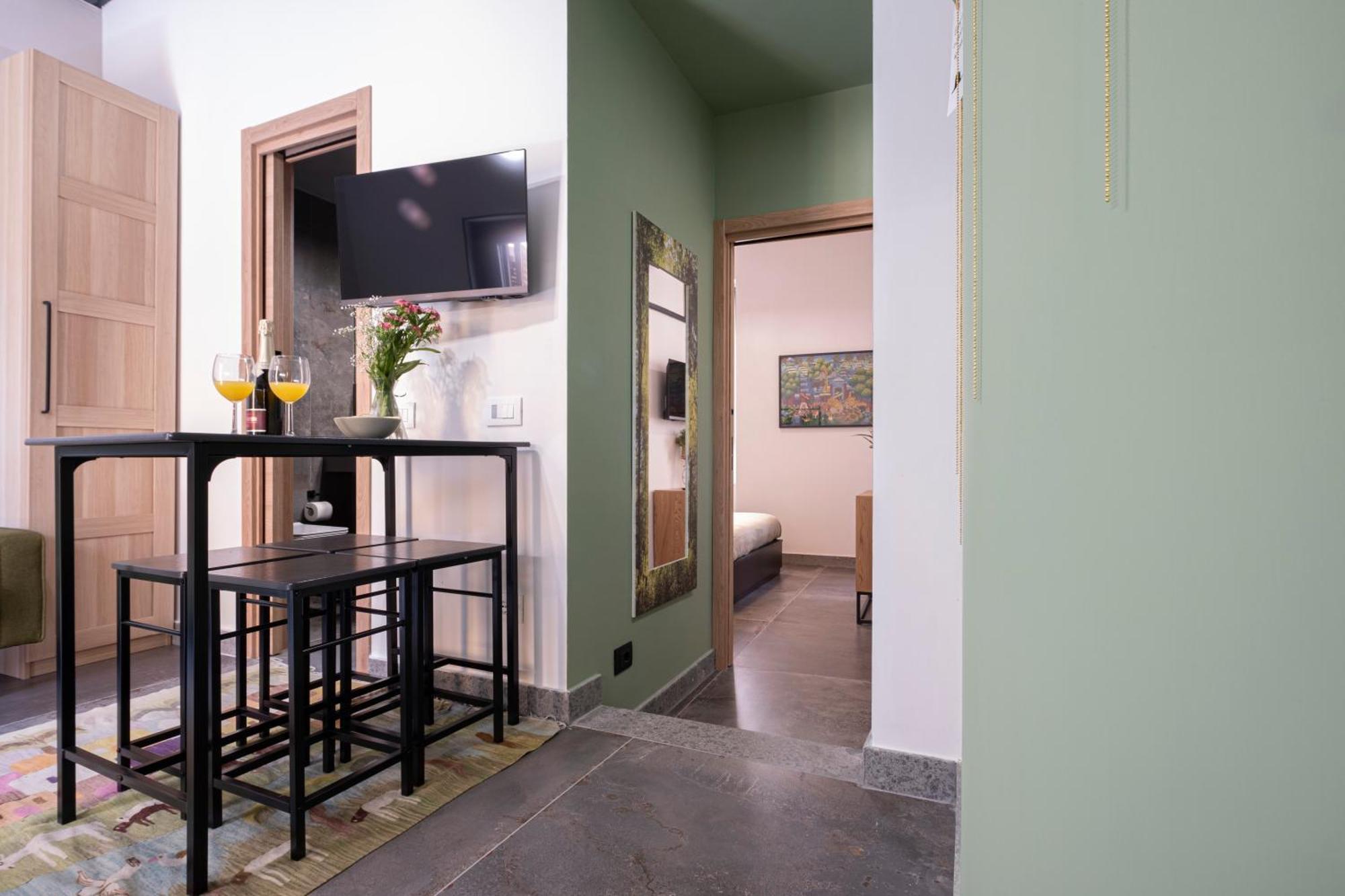 Vatican Boutique Apartment With St Peters Dome View Рим Екстериор снимка