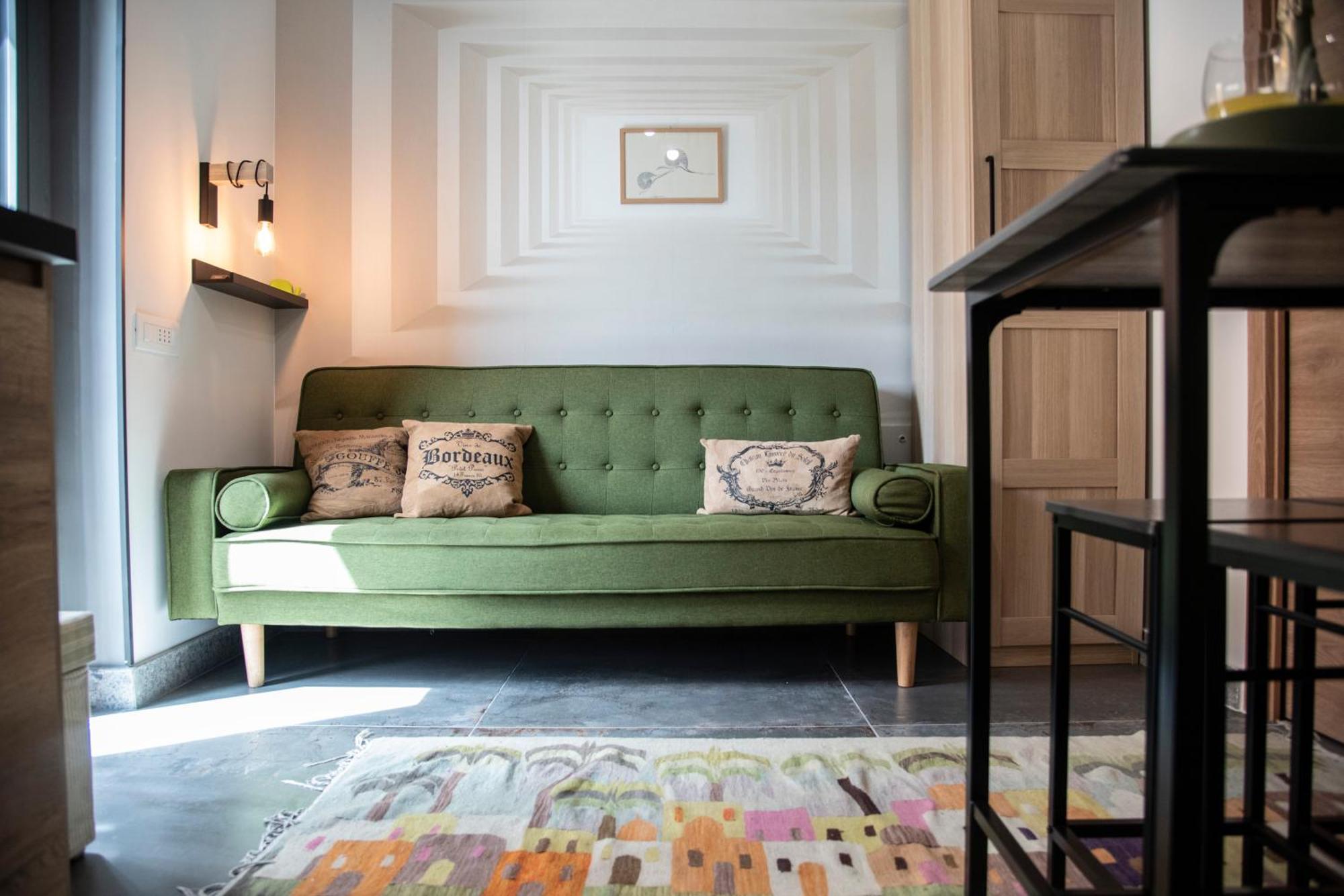 Vatican Boutique Apartment With St Peters Dome View Рим Екстериор снимка